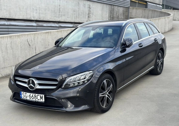 Mercedes-Benz Klasa C cena 84900 przebieg: 157000, rok produkcji 2020 z Gliwice małe 232